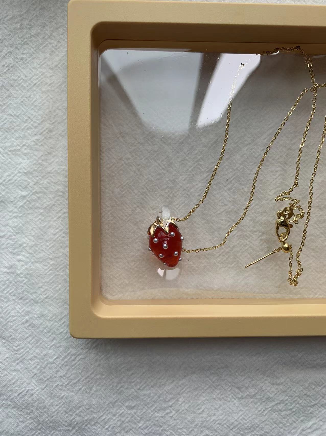 Simple Strawberry Necklace with Adjustable Length