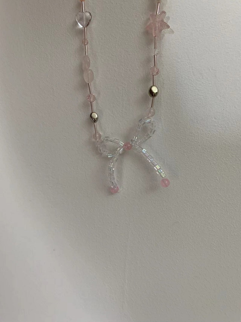 bow beaded necklace