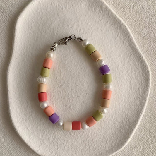 Contrast colored soft clay pearl bracelet