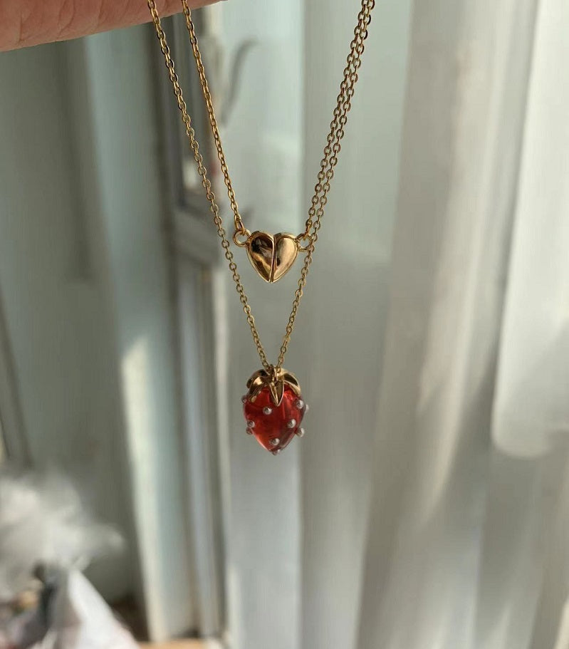 Love magnet necklace