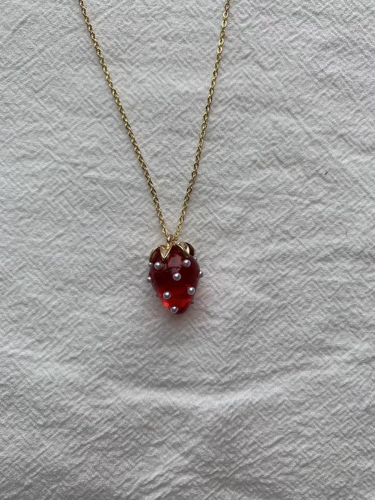 Simple Strawberry Necklace with Adjustable Length