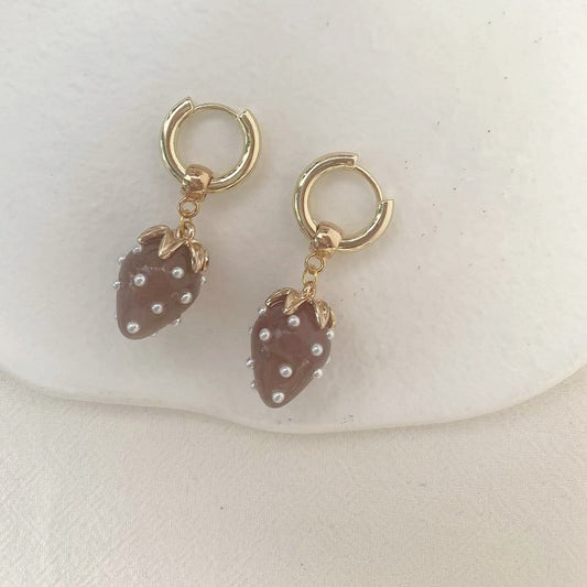 Sauce Purple Strawberry earrings