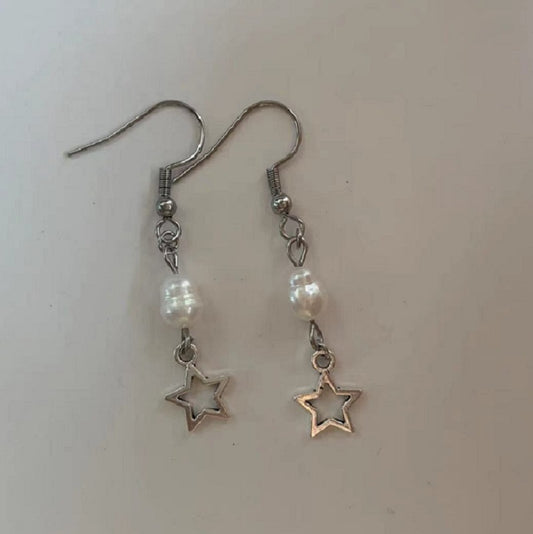 pearl five-pointed star earrings