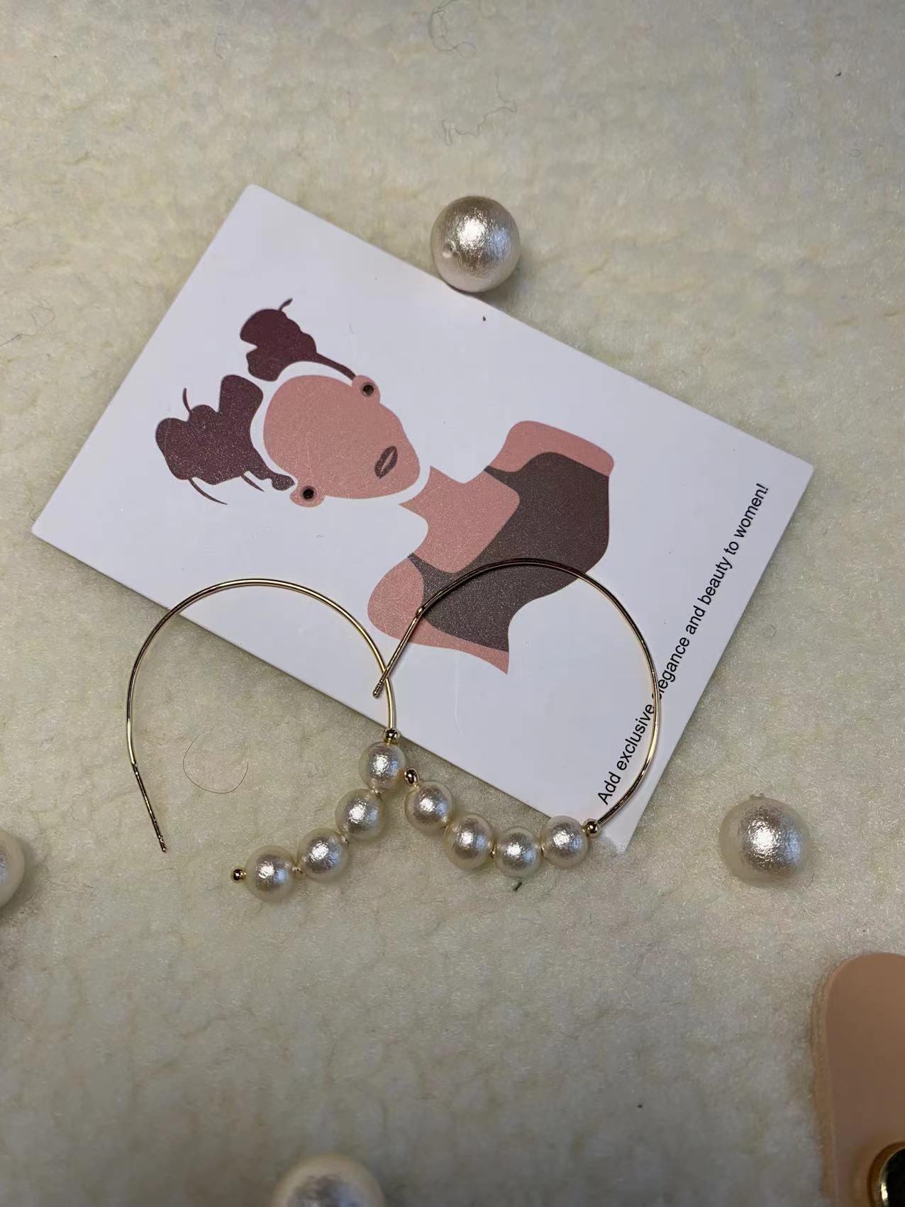 Cotton pearl earrings