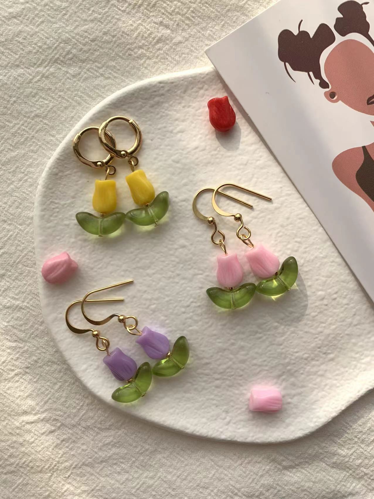 cute tulips earrings