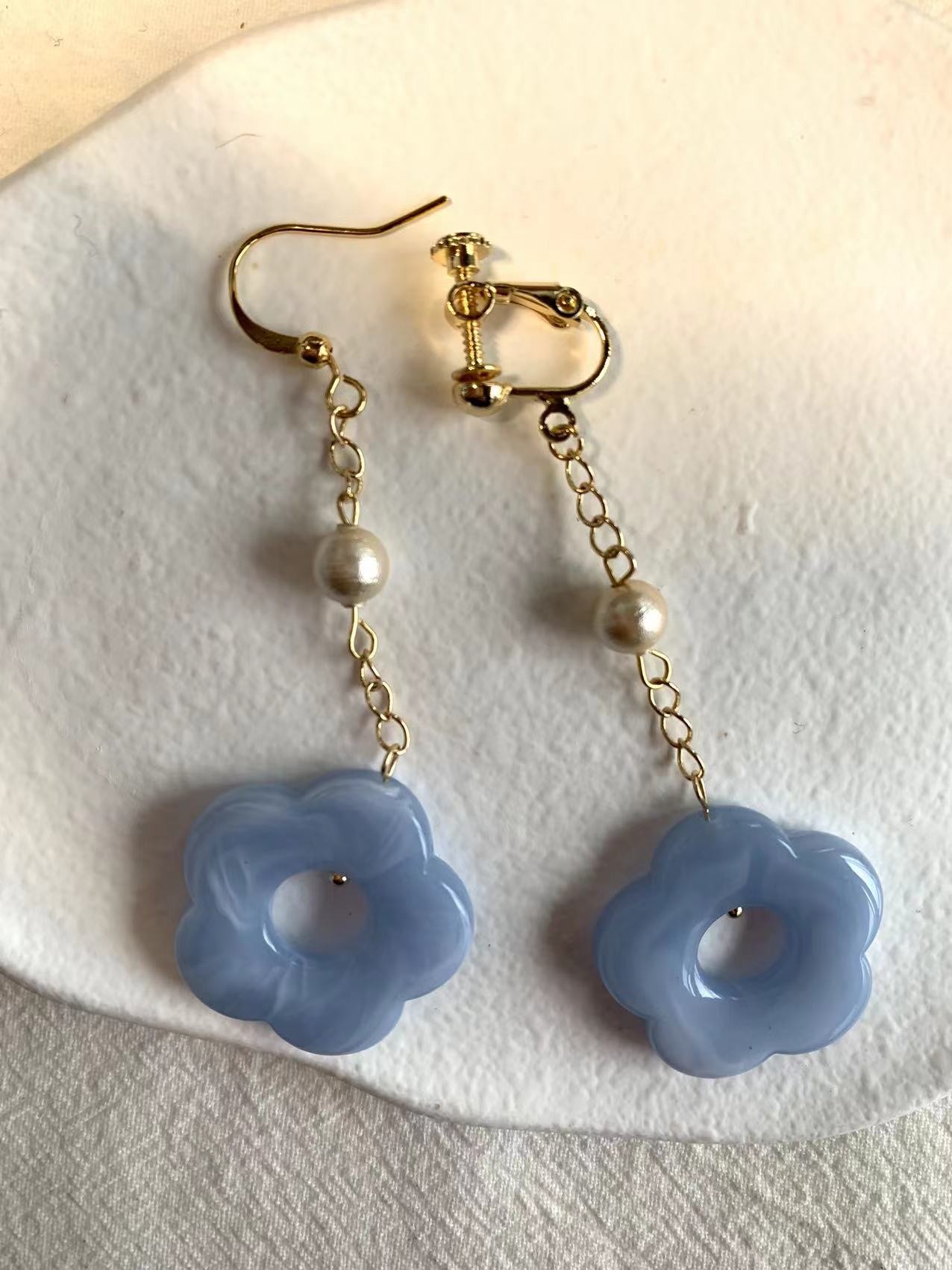 blue flower cotton pearl earrings