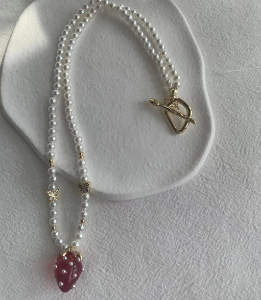 red strawberry Shell powder Pearl Necklace